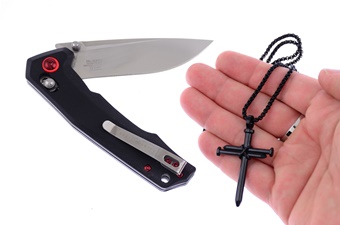 Nail Cross Black